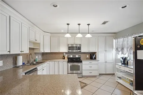 $215,000 | 1369 Harrison Avenue, New Orleans, LA 70122