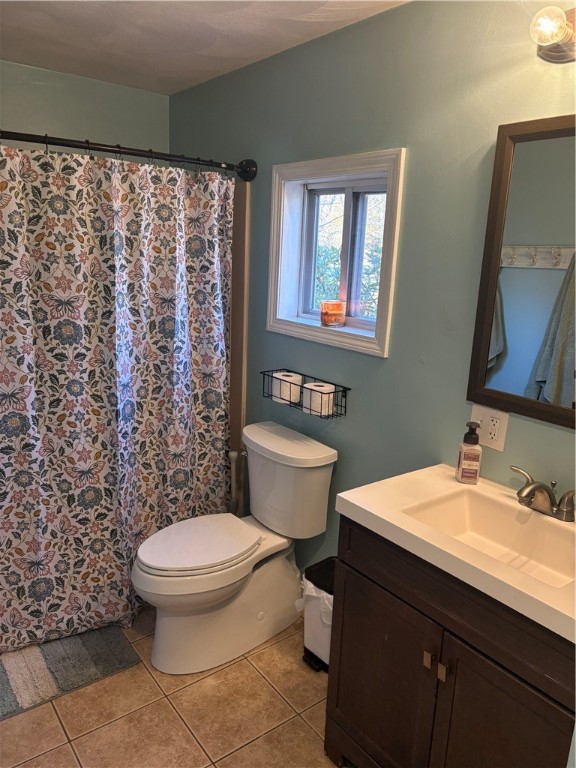 321 Laten Knight Road Cranston, RI 02921 - Photo 19 of 28