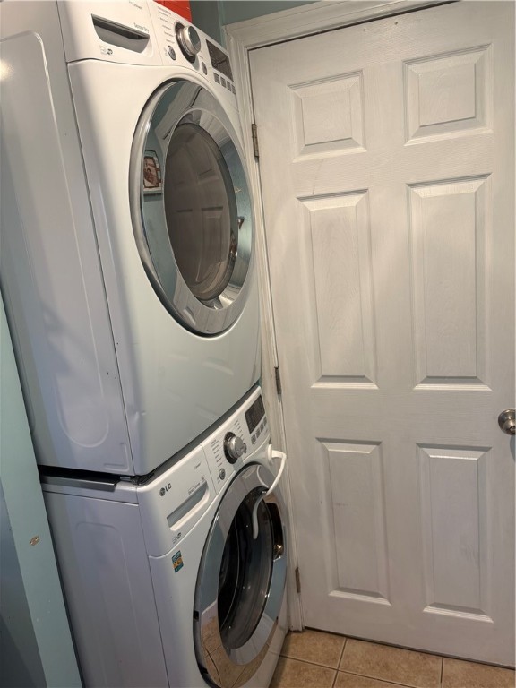 321 Laten Knight Road Cranston, RI 02921 - Photo 20 of 28