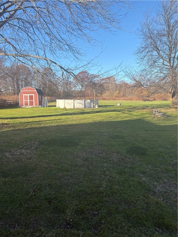 321 Laten Knight Road Cranston, RI 02921 - Photo 9 of 28