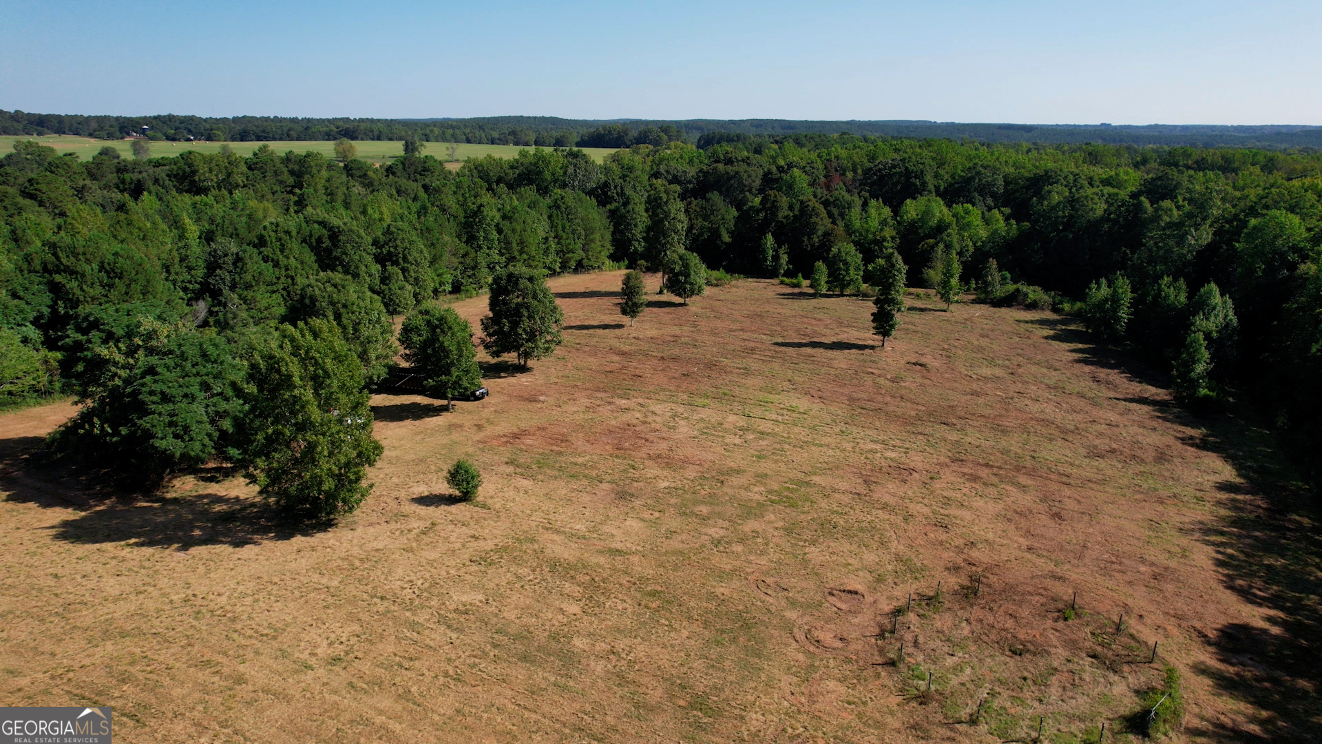 2911 A Sandy Creek Road Madison, GA 30650 - Photo 24 of 41 a view of outdoor space with a garden