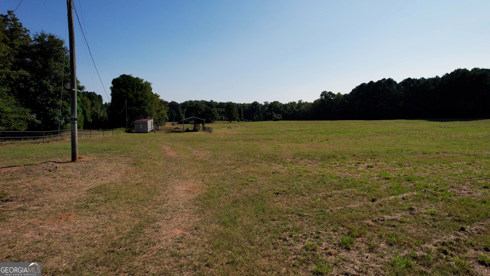 2911 A Sandy Creek Road Madison, GA 30650 - Photo 27 of 41 a view of an ocean