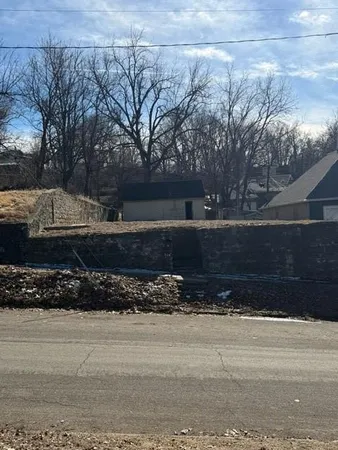 $30,000 | 516 Blake Street, St. Joseph, MO 64504