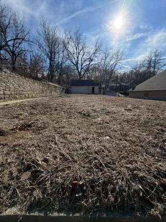 $30,000 | 516 Blake Street, St. Joseph, MO 64504