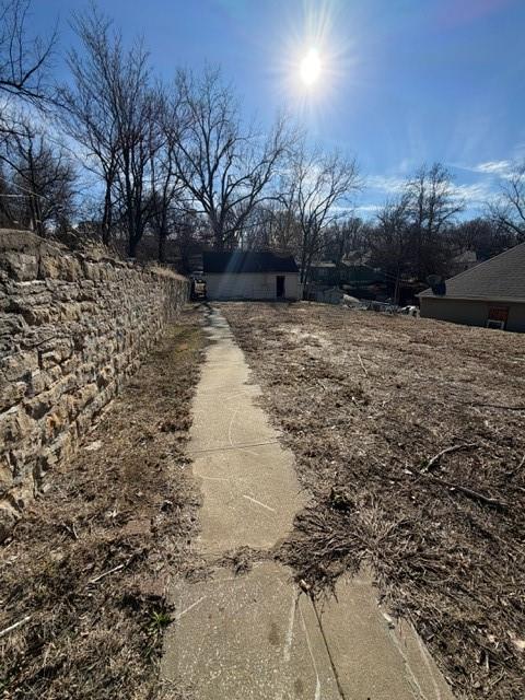 516 Blake Street St. Joseph, MO 64504 - Photo 5 of 9