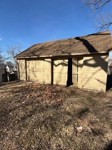 $30,000 | 516 Blake Street, St. Joseph, MO 64504