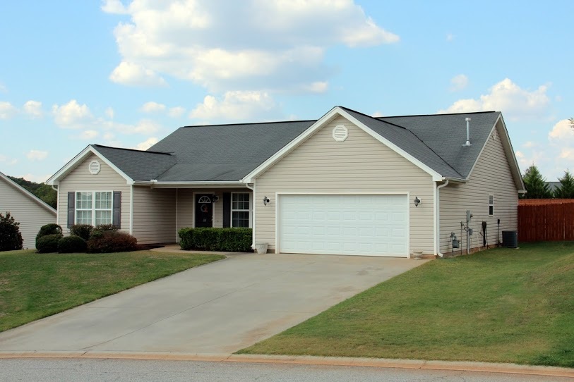 118 Mediterranean Avenue Anderson, SC 29621 - Photo 1 of 24 Gallery Image 1