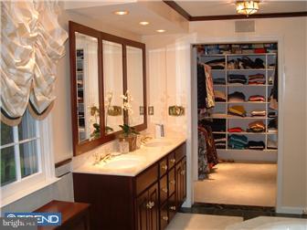 1563 Glenhardie Road Wayne, PA 19087 - Photo 11 of 12 Bathroom