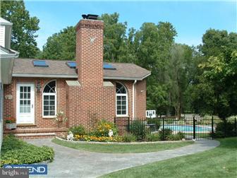 1563 Glenhardie Road Wayne, PA 19087 - Photo 6 of 12 Exterior Side