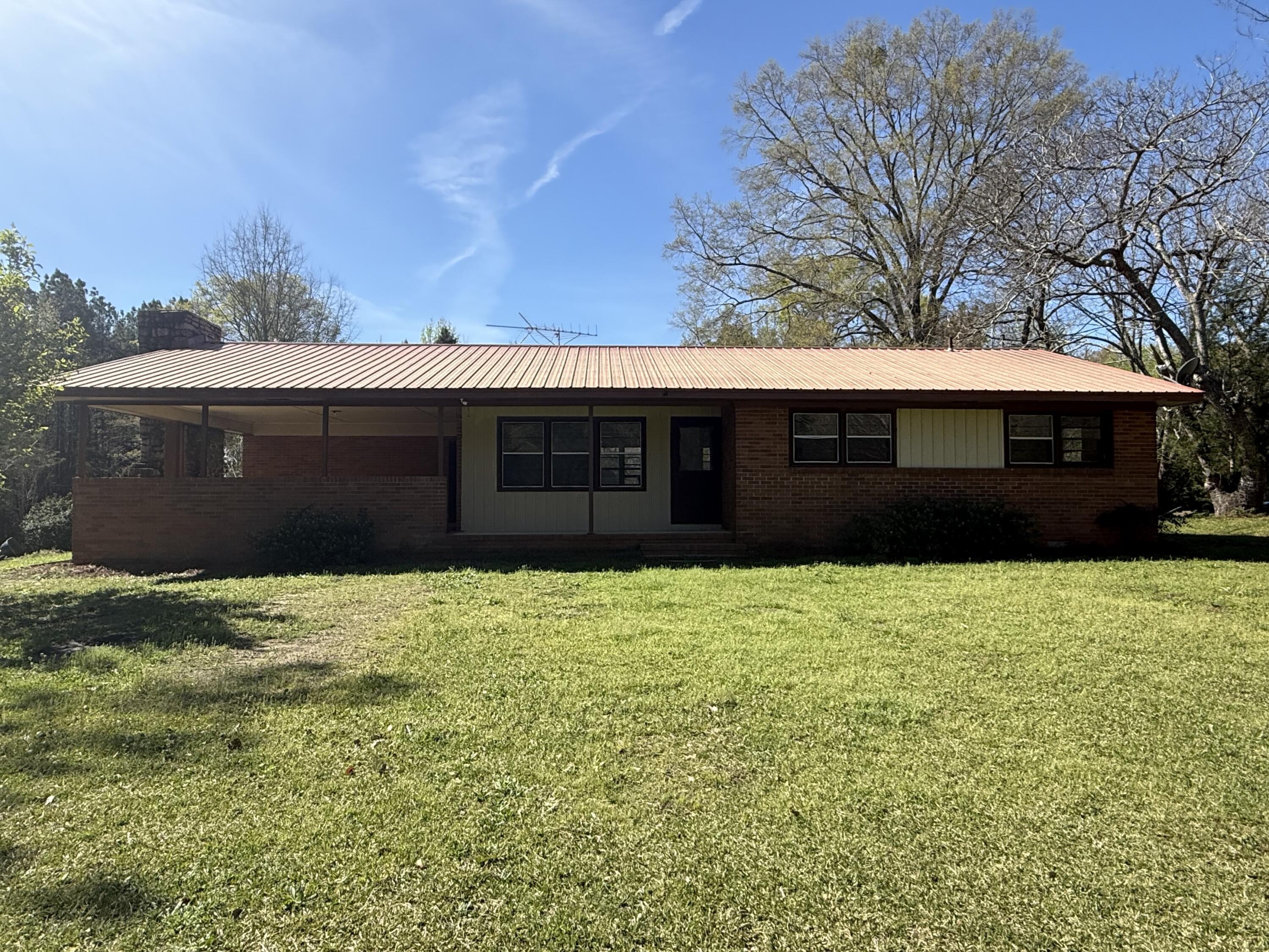 28 Brewer Road Jewell, GA 31045 - Photo 1 of 26 IMG_3377