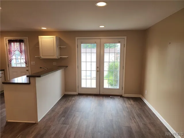 $214,000 | 50 Carriage Drive, Unit 5, Orchard Park, NY 14127