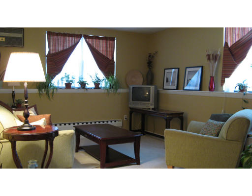 2 Leonard Road, Unit BLDG #1U#2 Boxborough, MA 01719 - Photo 2 of 12 Gallery Image 2