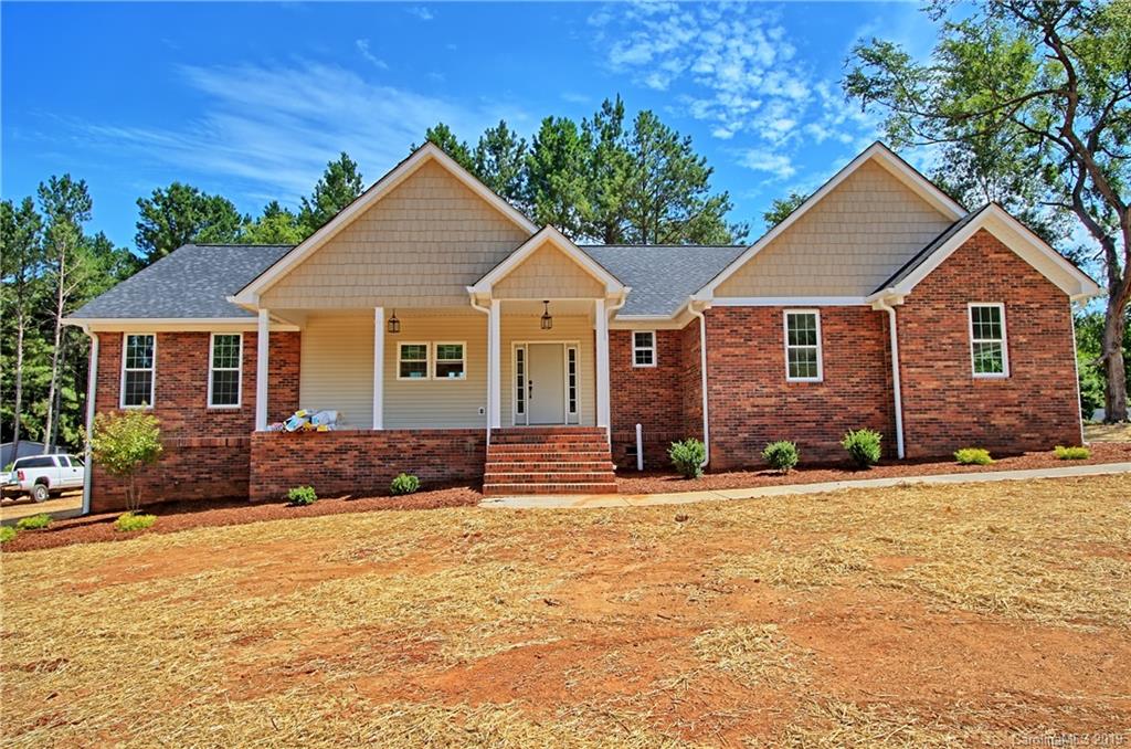209 Christopher Road Shelby, NC 28152 - Photo 1 of 18 Gallery Image 1
