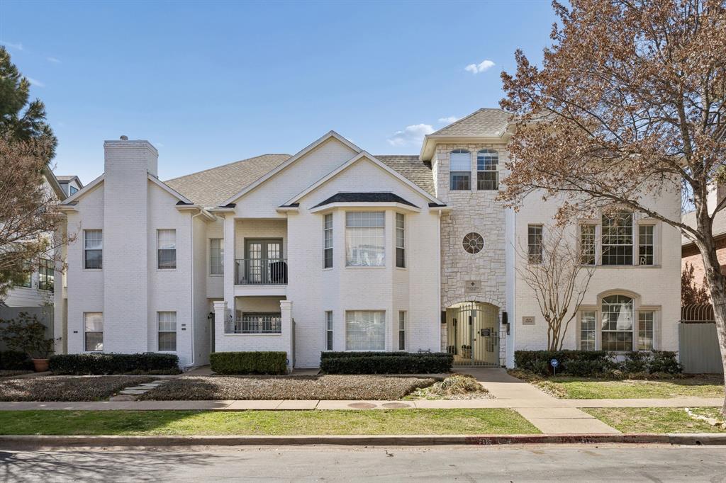 4125 Holland Avenue, Unit 211 Dallas, TX 75219 - Photo 1 of 23