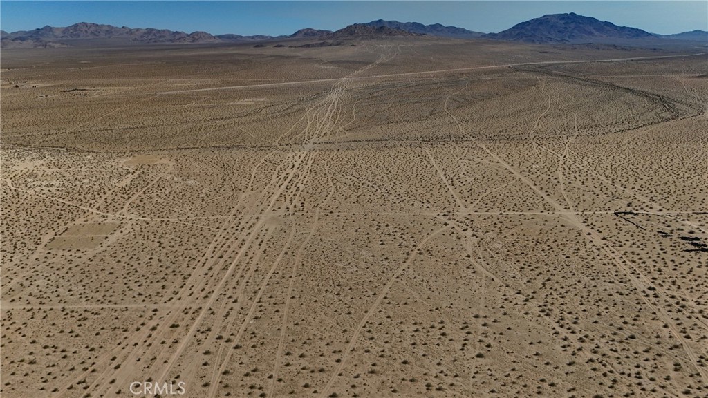 763 Esaw (near) Road Lucerne Valley, CA 92356 - Photo 9 of 11 a view of a lake view and mountain view