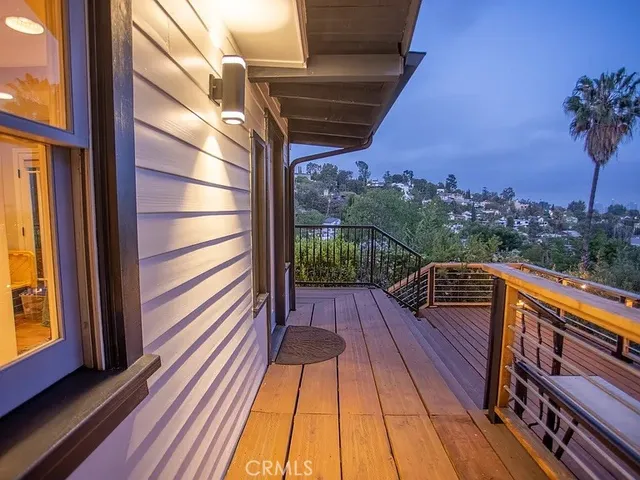 $9,995 | 2597 Dearborn Drive, Los Angeles, CA 90068