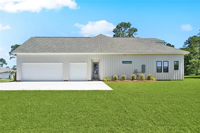 $979,000 | 605 Northwoods Drive, Abita Springs, LA 70420