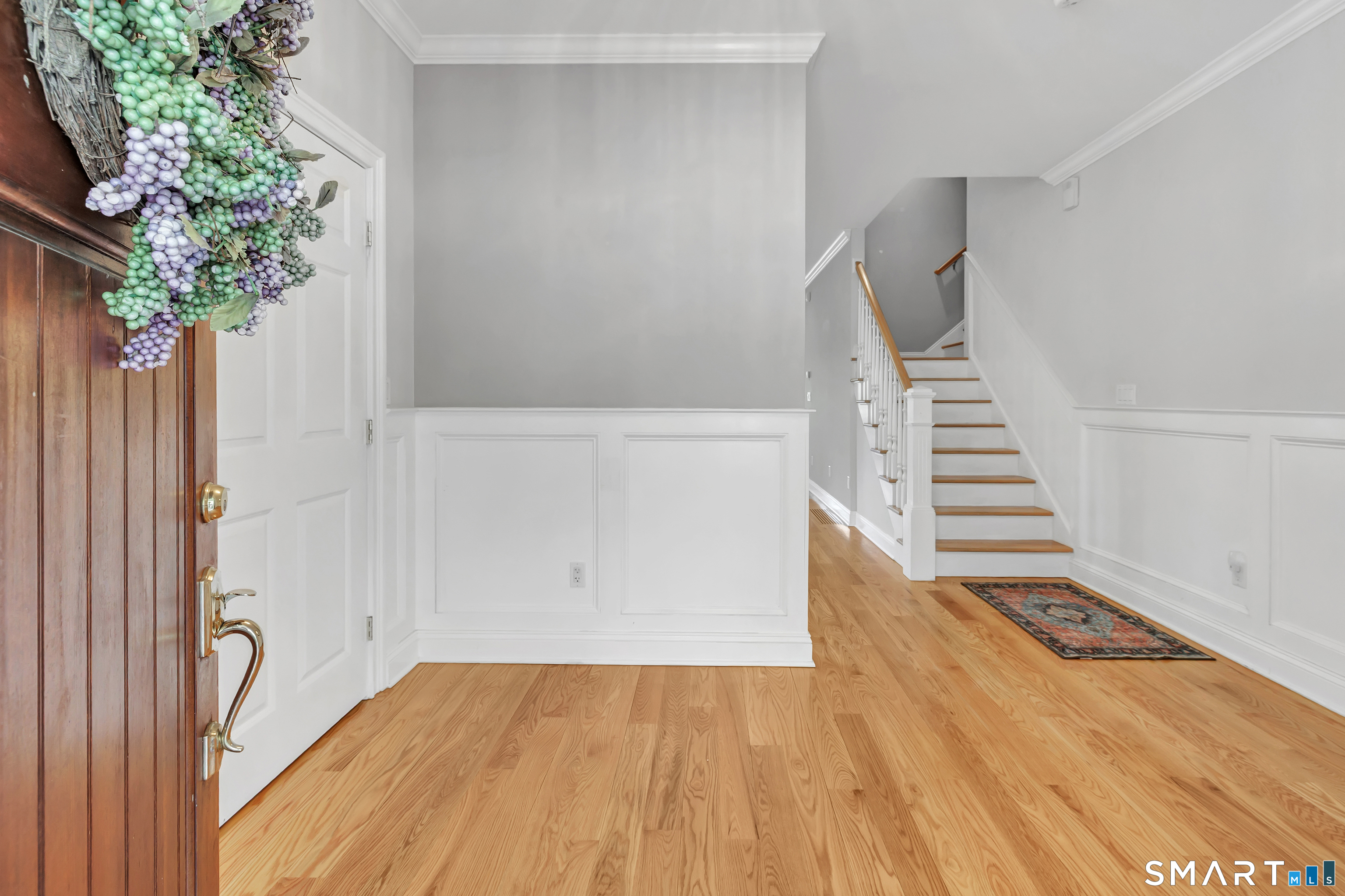 2 Murphys Lane Shelton, CT 06484 - Photo 3 of 30