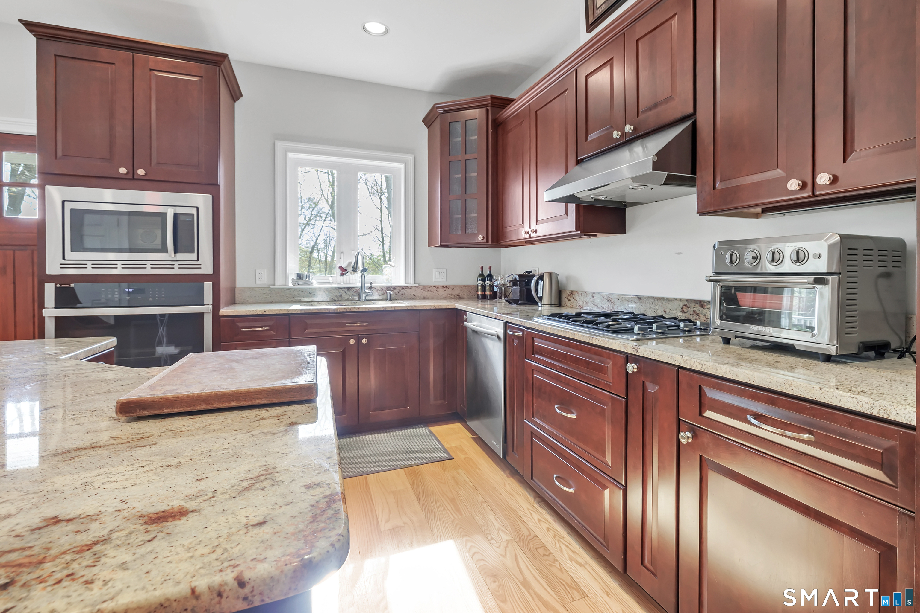 2 Murphys Lane Shelton, CT 06484 - Photo 10 of 30