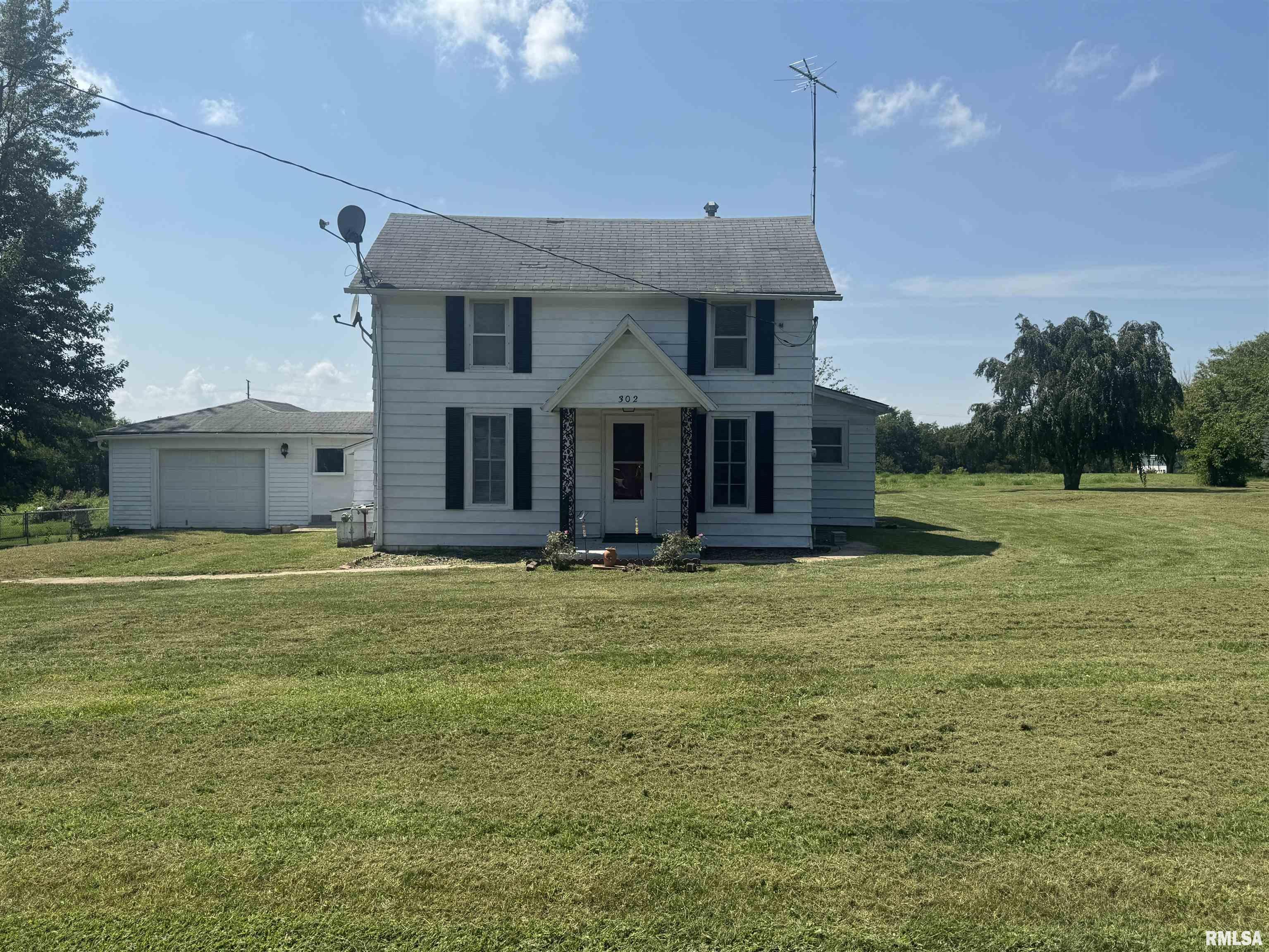 302 Coeburg Street Rio, IL 61472 - Photo 1 of 25