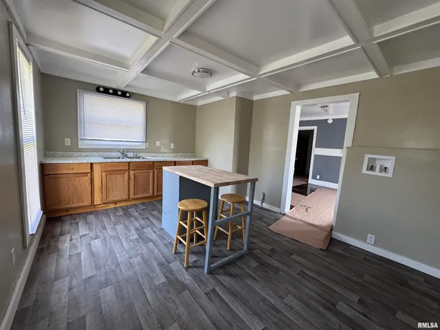 $54,900 | 302 Coeburg Street, Rio, IL 61472