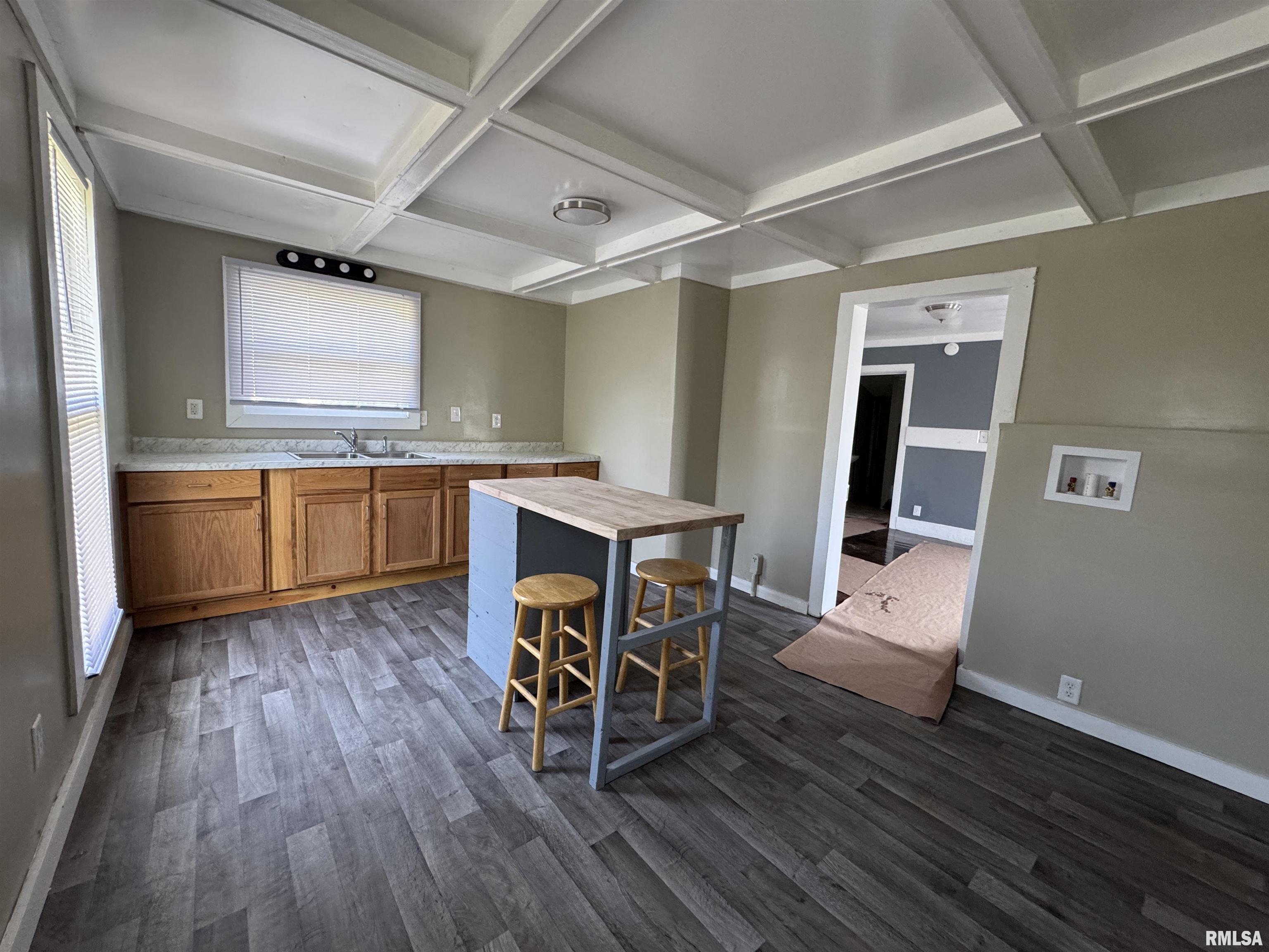 302 Coeburg Street Rio, IL 61472 - Photo 11 of 25