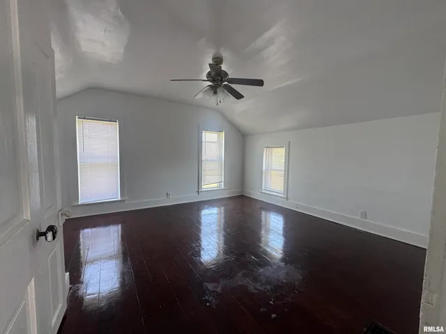 $54,900 | 302 Coeburg Street, Rio, IL 61472