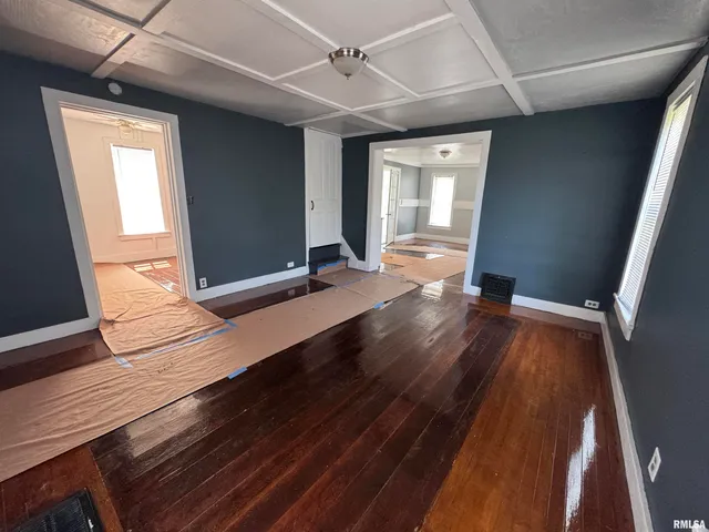 $54,900 | 302 Coeburg Street, Rio, IL 61472