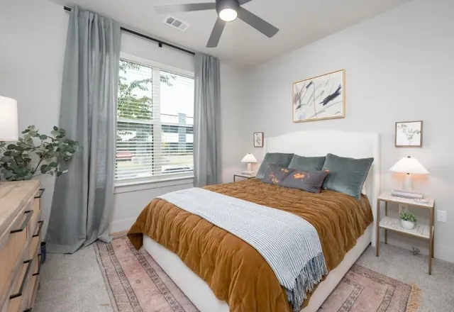 $1,835 | 1400 Laurel Crossing Parkway Northeast, Unit 1413, Buford, GA 30519