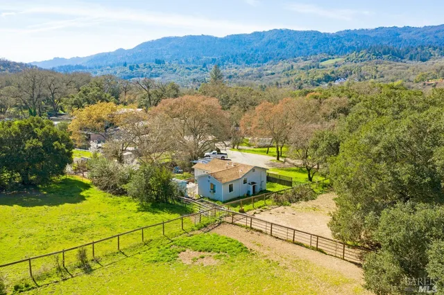 $3,895,000 | 840-845 Horn Avenue, Glen Ellen, CA 95442