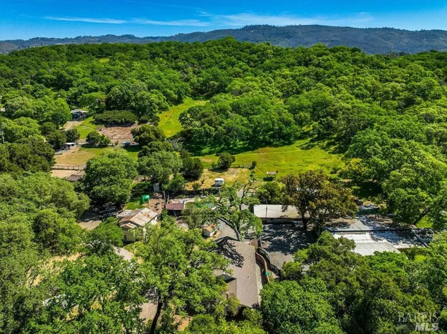 $3,895,000 | 840-845 Horn Avenue, Glen Ellen, CA 95442