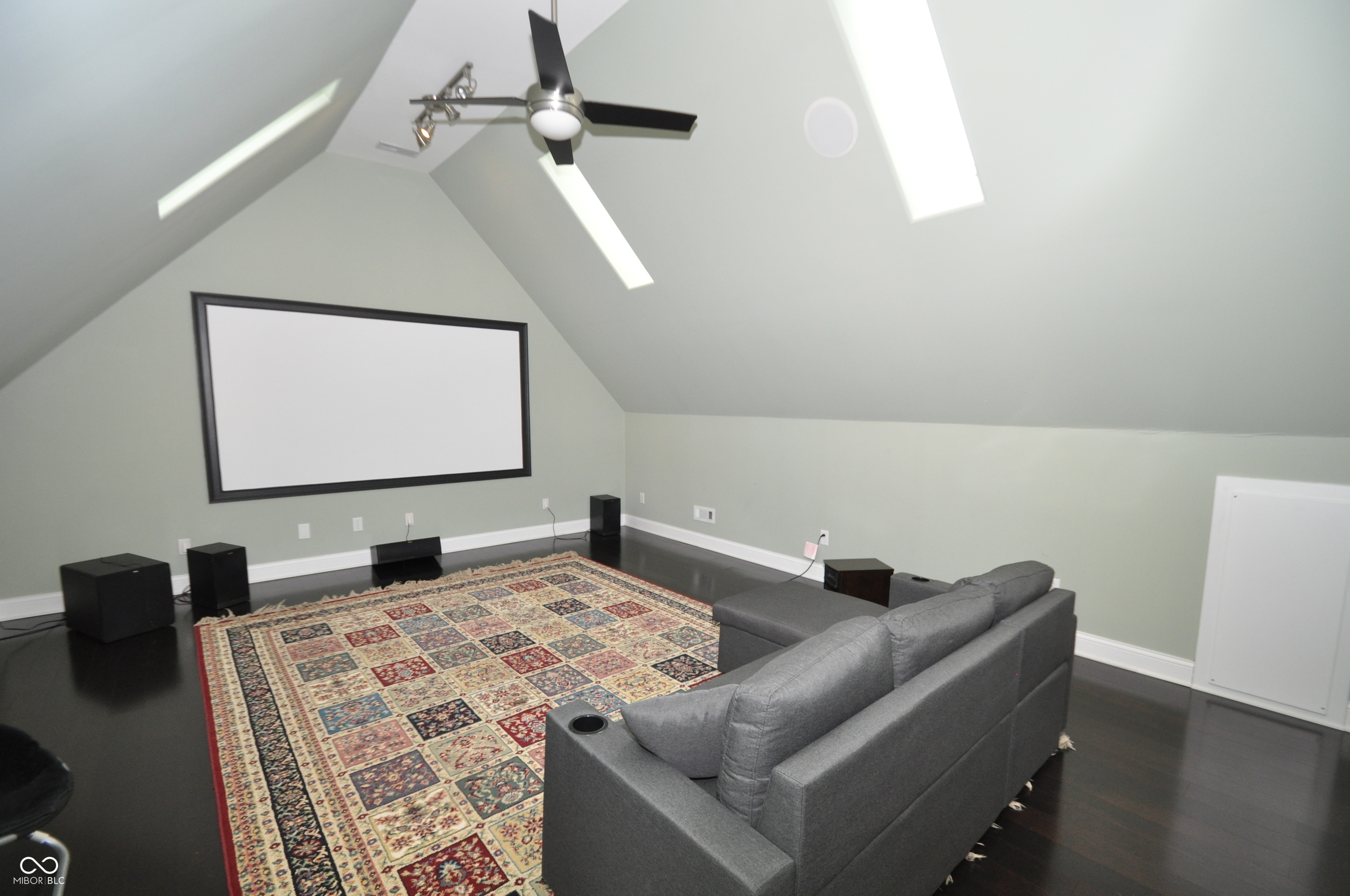 5305 Fall Creek Road Indianapolis, IN 46220 - Photo 21 of 43