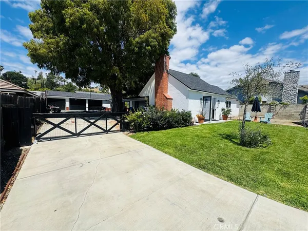 $2,100,000 | 18861 Fairhaven Avenue, Santa Ana, CA 92705