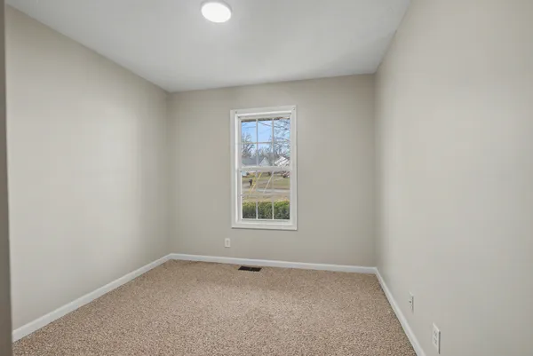 $1,600 | 256 Fritz Circle, Clarksville, TN 37042