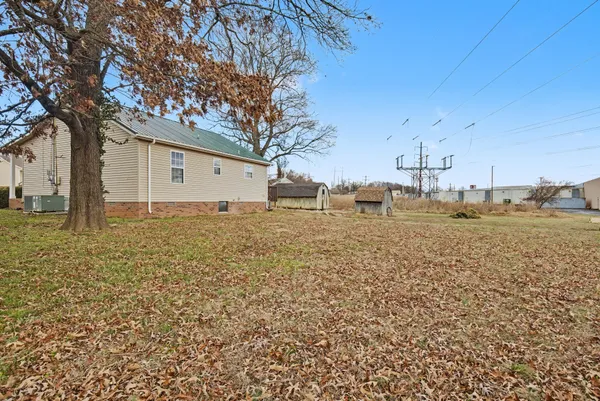 $1,600 | 256 Fritz Circle, Clarksville, TN 37042