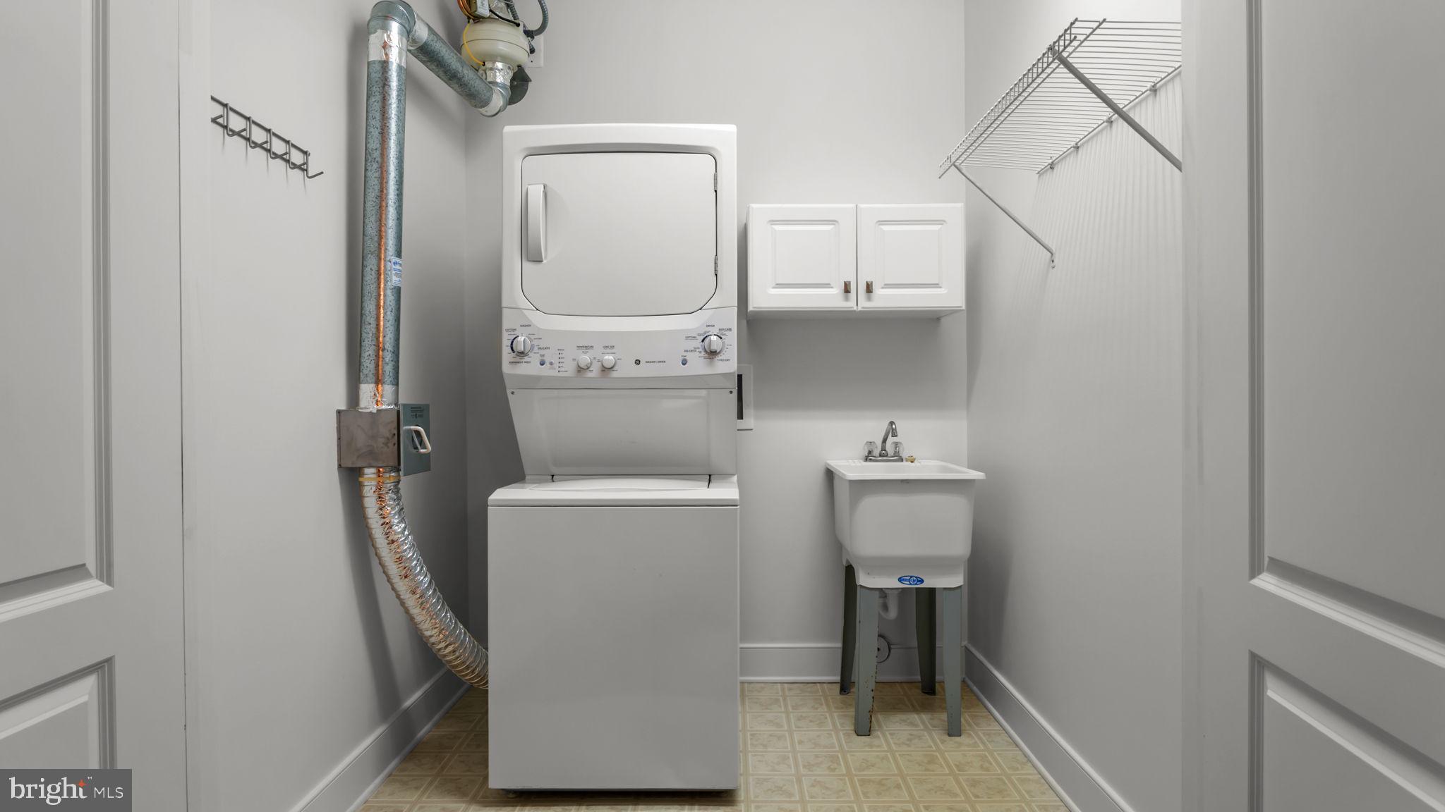 2102 Meridian Boulevard Warrington, PA 18976 - Photo 23 of 29 a bathroom with a sink toilet and shower