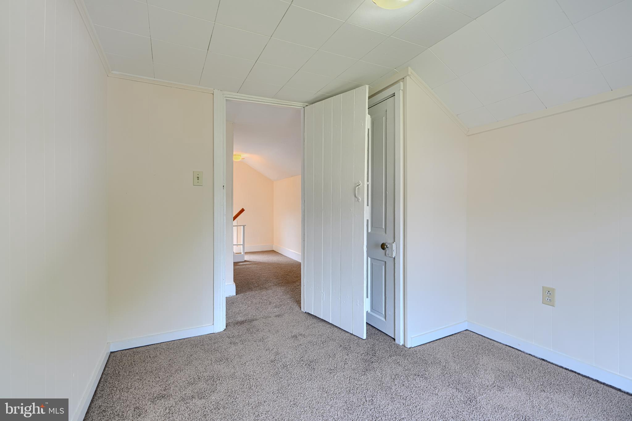 359 Old Bayview Road, Unit 2 North East, MD 21901 - Photo 21 of 30 Upper Level Bedroom 1