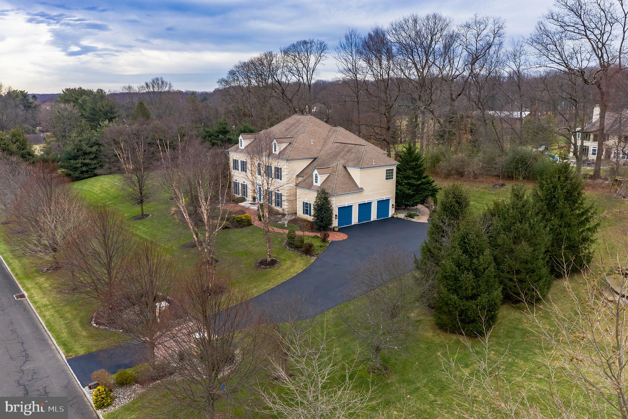 101 Meadowview Drive Doylestown, PA 18902 - Photo 3 of 42