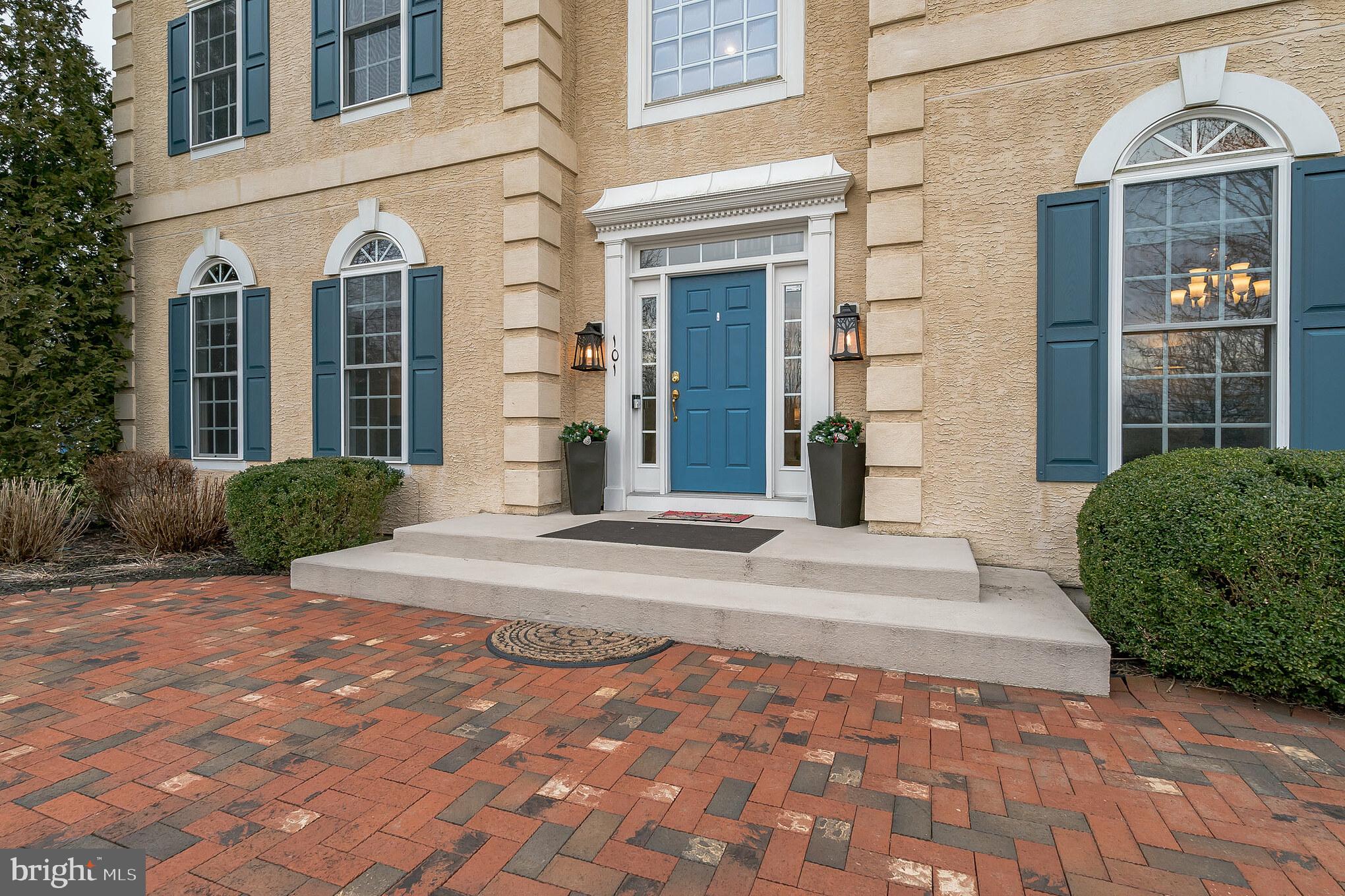 101 Meadowview Drive Doylestown, PA 18902 - Photo 7 of 42