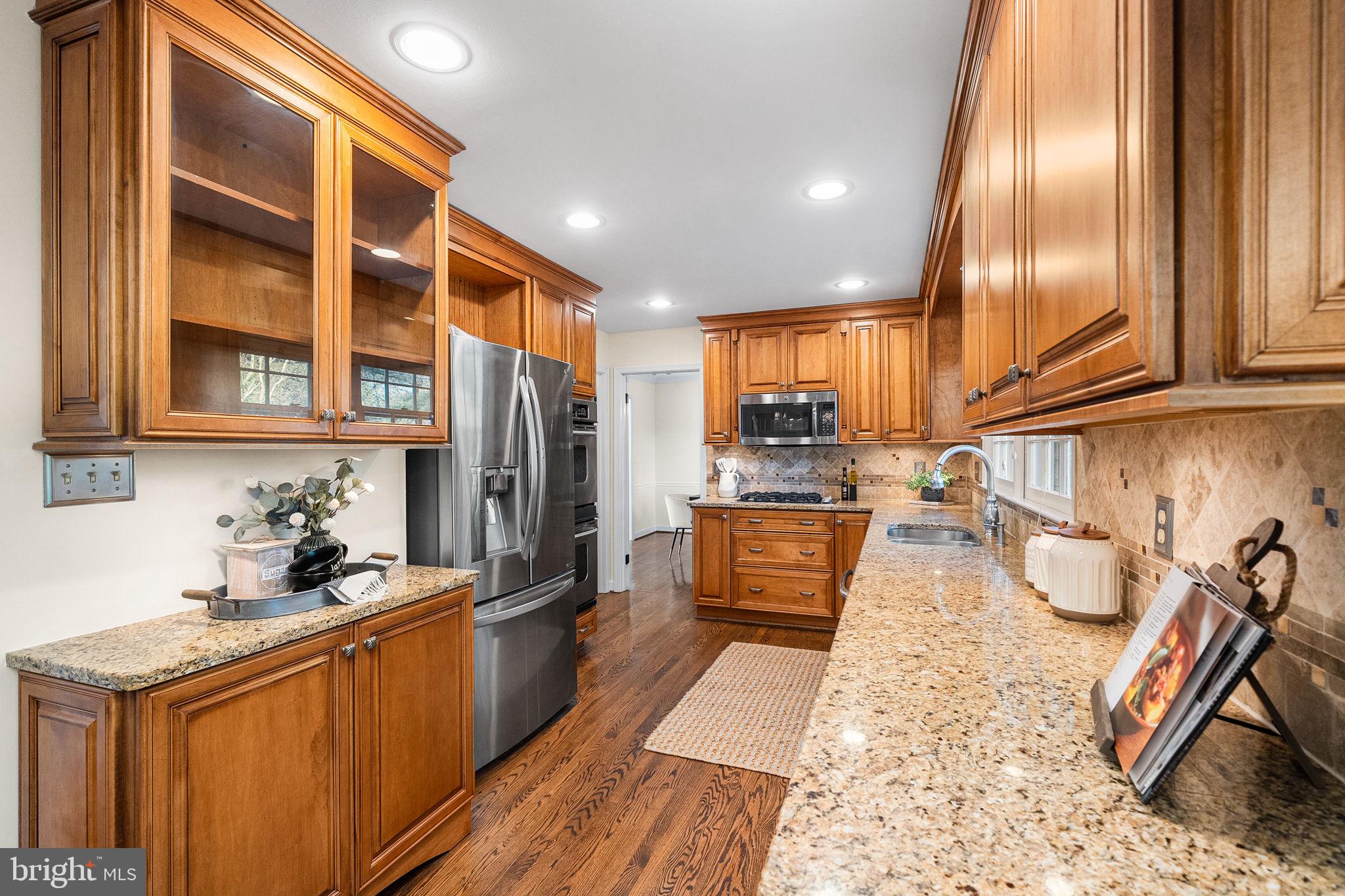 5407 Point Longstreet Way Burke, VA 22015 - Photo 22 of 69
