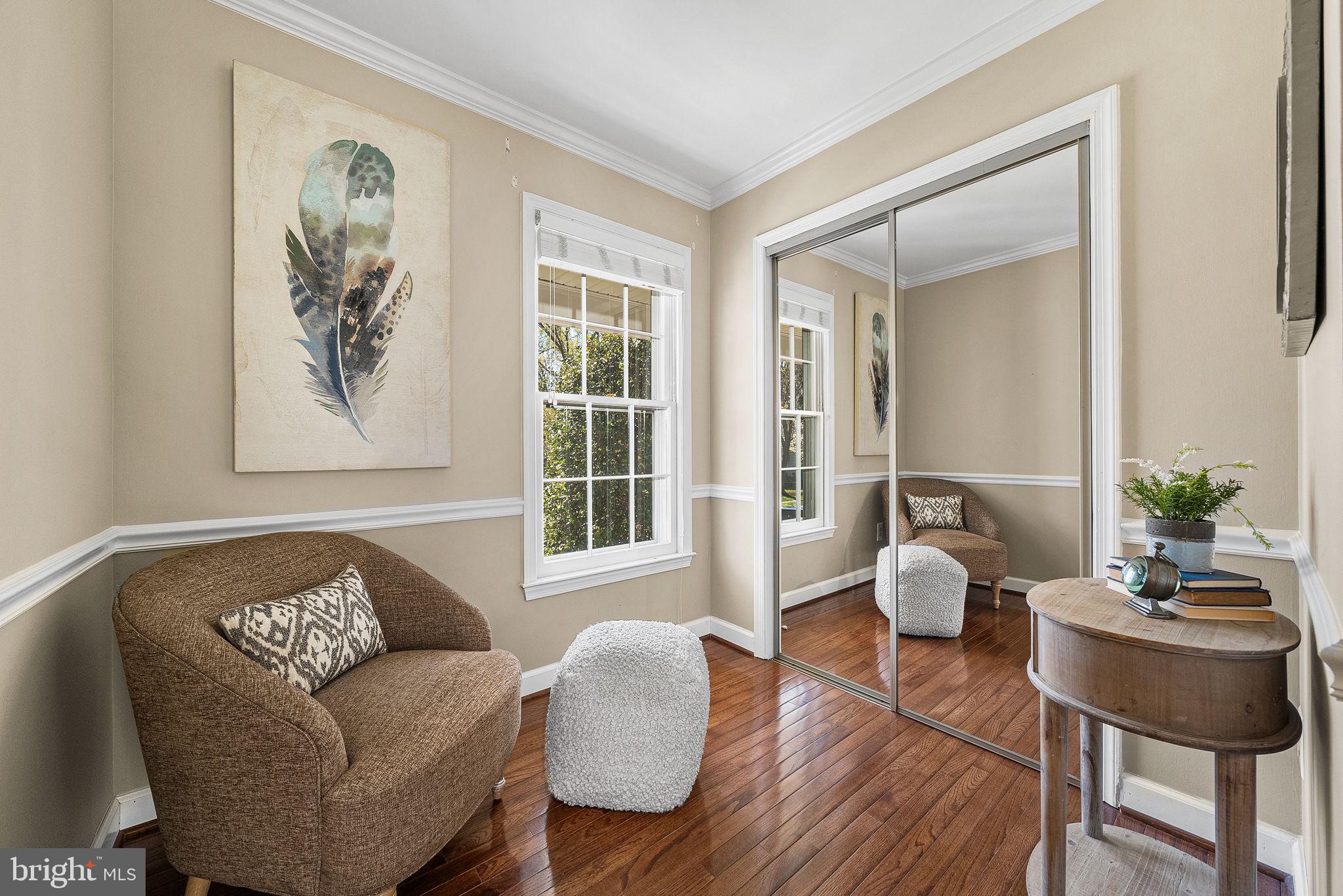 5407 Point Longstreet Way Burke, VA 22015 - Photo 41 of 69 Primary Dressing Area