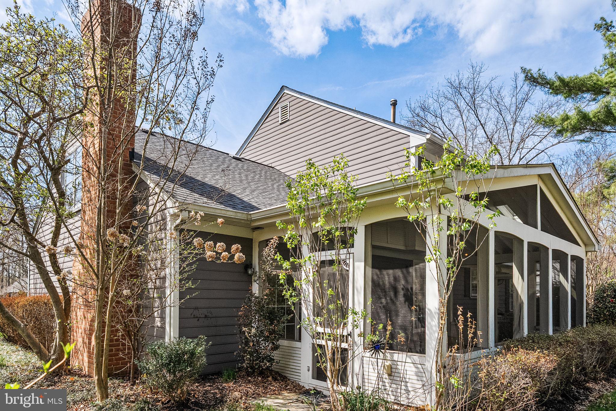 5407 Point Longstreet Way Burke, VA 22015 - Photo 8 of 69