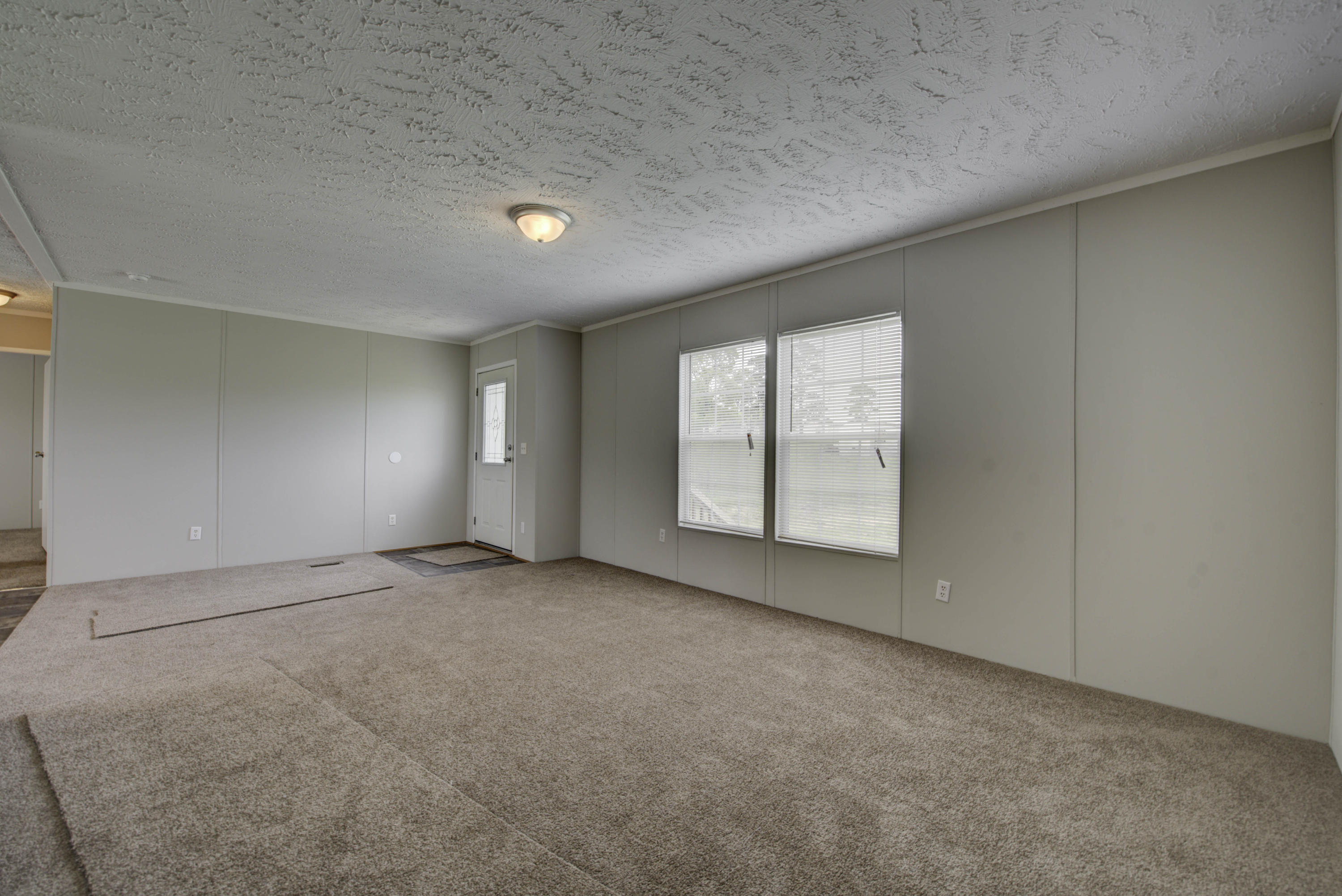2506 Smith Road Philadelphia, TN 37846 - Photo 3 of 19 3