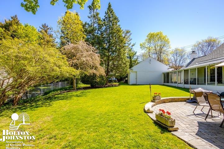 63 Ridge Road Grosse Pointe Farms, MI 48236 - Photo 40 of 50