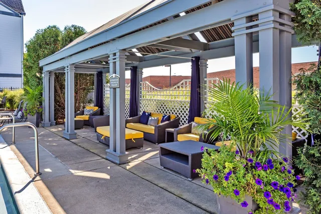 $4,099 | 406 Mozart Court, Unit 406, Wheaton, IL 60189