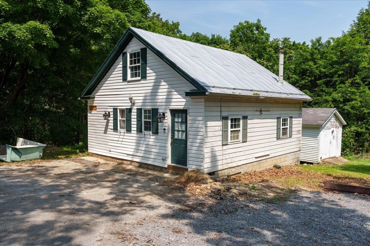 275 Chapel Road Stanley, VA 22851 - Photo 60 of 67 Gallery Image 60