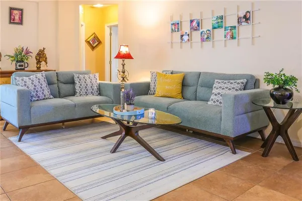 $1,950 | 2211 Anoka Way, Leesburg, FL 34748