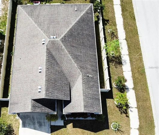 $1,950 | 2211 Anoka Way, Leesburg, FL 34748