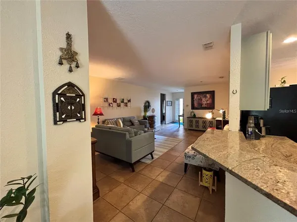 $1,950 | 2211 Anoka Way, Leesburg, FL 34748