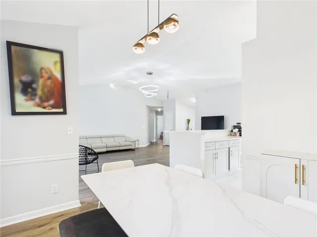 $2,500 | 4060 Brooks Bridge Crossing, Alpharetta, GA 30022